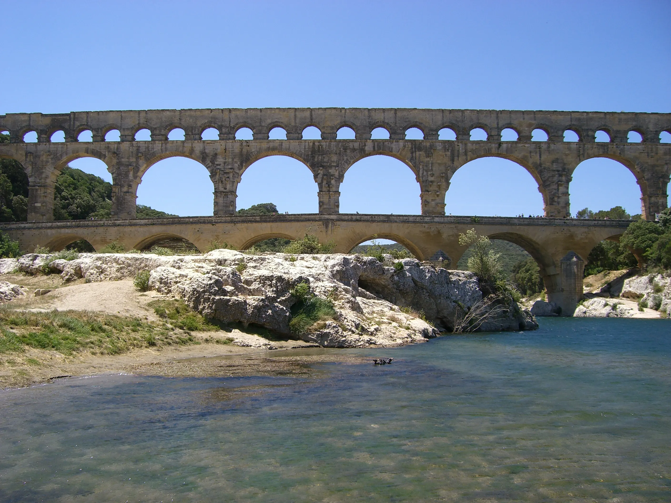 2006 Jun - Pont du Gard - Nîmes